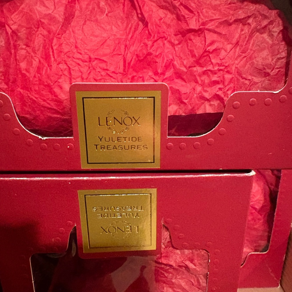Lenox Yuletide Treasures Red and Gold Ornament Box